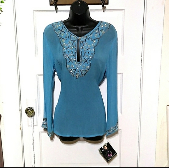 🆕️NWT Rampage Sequin Bead Embellished Sheer Tunic - Picture 7 of 8